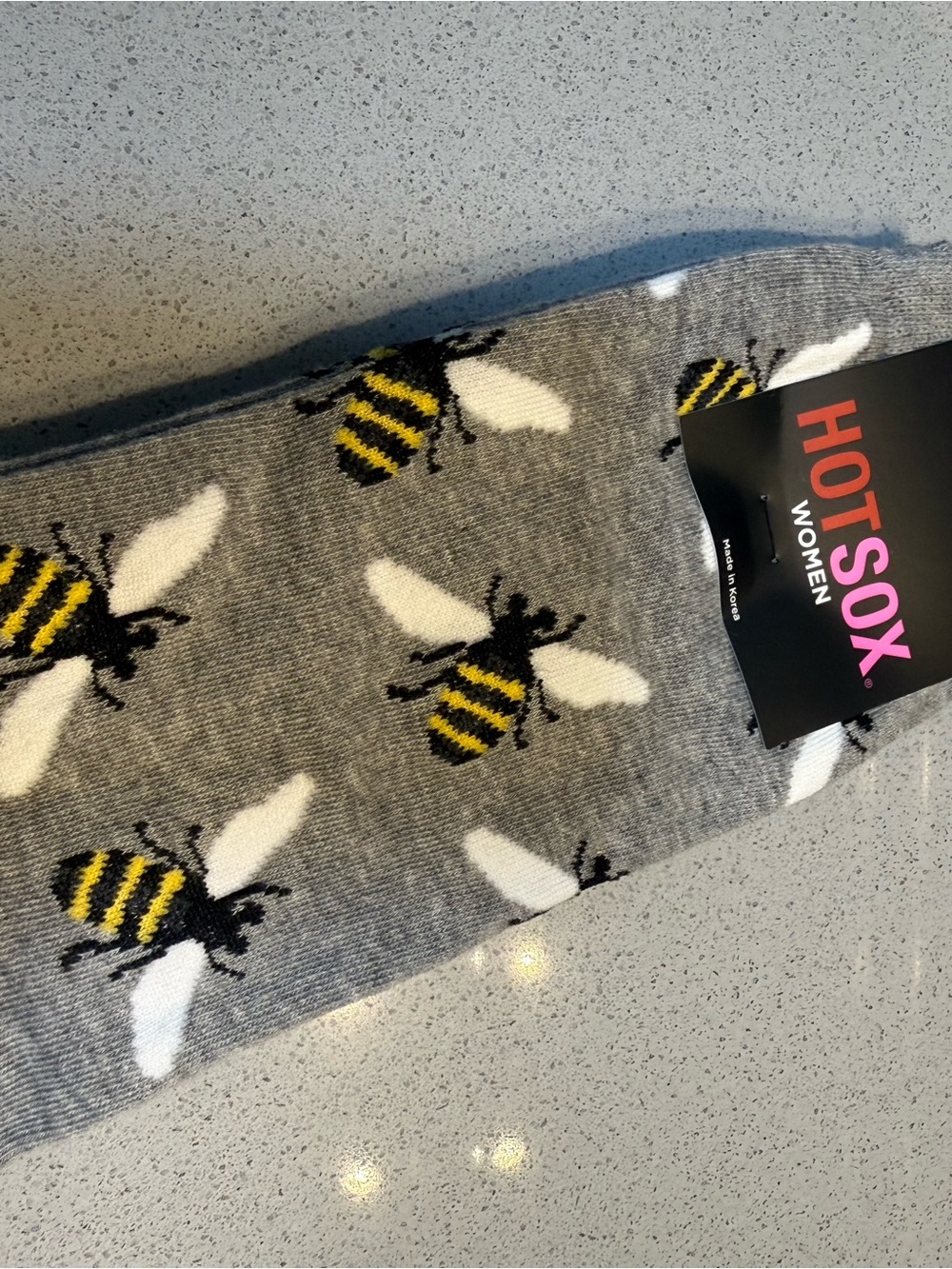 HOTSOX Women’s Gray Bee Pattern Crew Socks